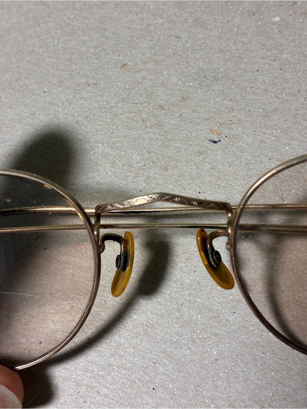 1920s-1940s Men's Round Metal Frame Eyeglasses in Gold - Picture 7 of 12
